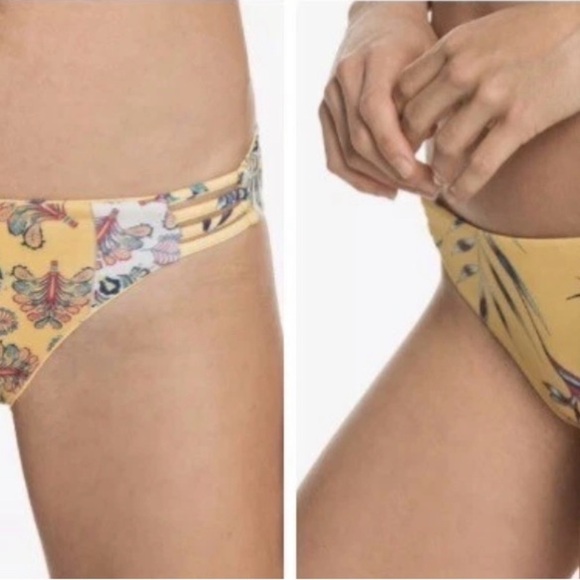 Roxy Women Swimsuit Low Rise Reversible Bikini Bottoms Estim M/L 30” Waistband - Picture 8 of 8